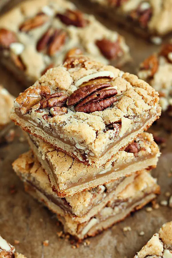 Buttery Pecan Blondies