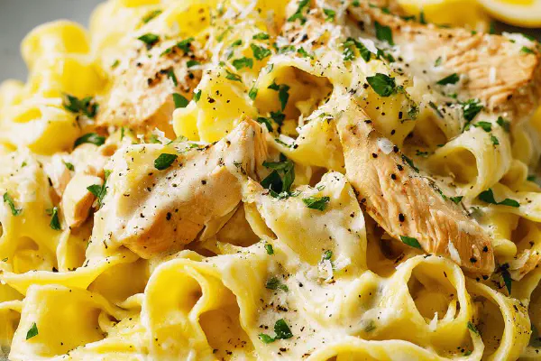 Red Wine Pappardelles with Meat Sauce