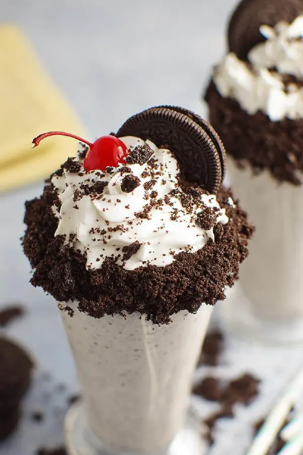 Chunky Cookie Shake