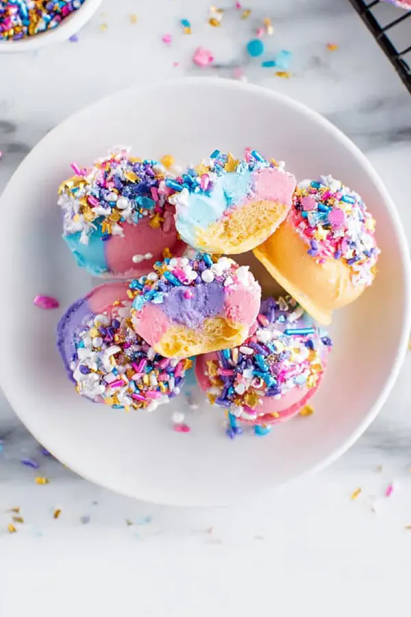 Colorful Cheesecake Bites