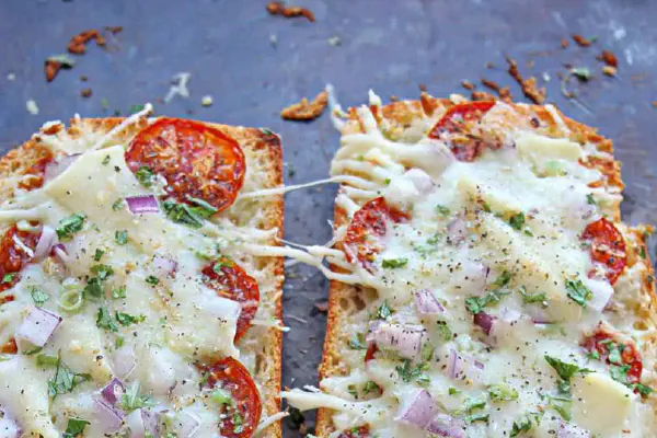Cheesy Spinach Artichoke Pizza