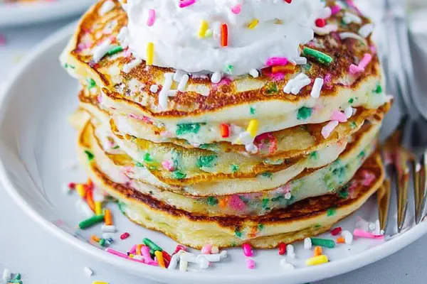 Blackberry Yogurt Muffins