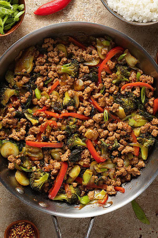 Ground Pork Stir Fry with Broccoli