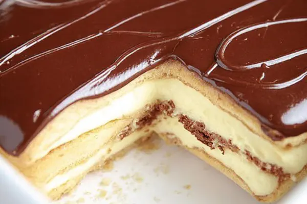 No-Bake Peanut Monster Bars