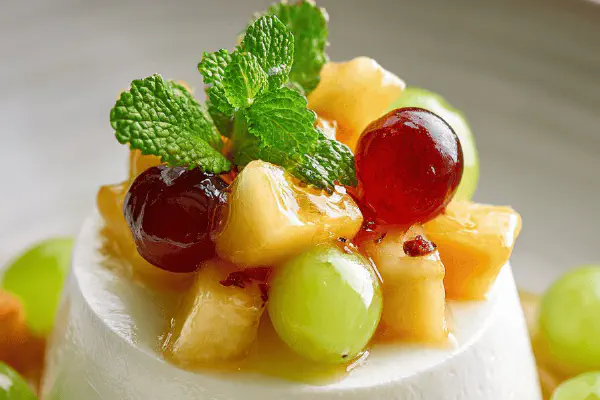 Yogurt Fruit Squares