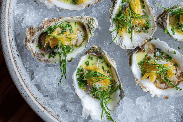 Pork loin tartines with pineapple chutney