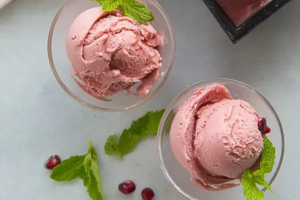 Buttery Pecan Blondies