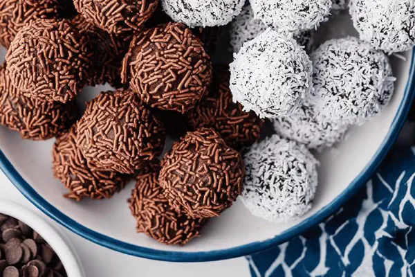 Apple Cream Cheese Bars