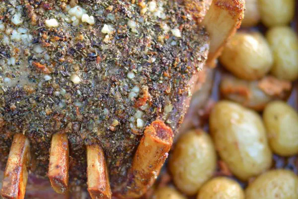 Pork Chops with Creamy Bacon Sauce