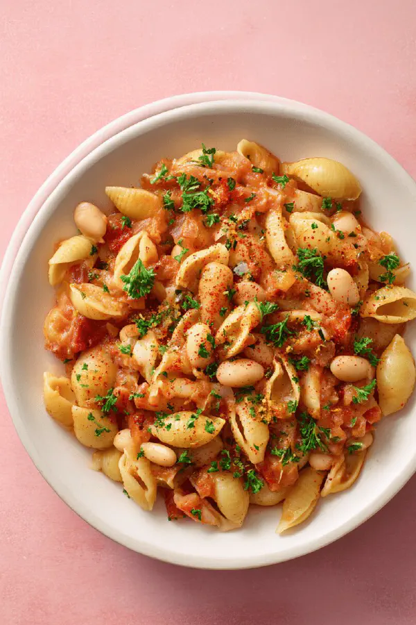 Tomato White Bean Pasta Twist