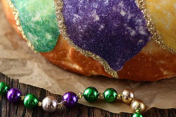 Holiday Candy Blondie Bars