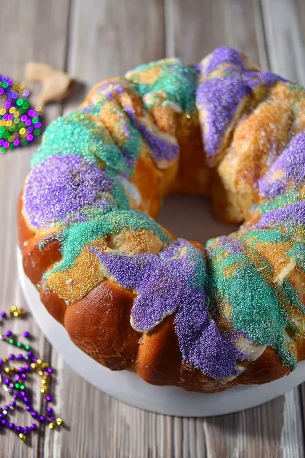 Twisted Nutmeg King Cake