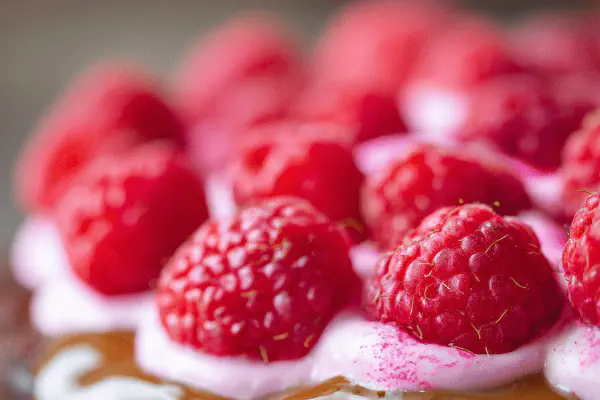 Ricotta Strawberry Raspberry Cake